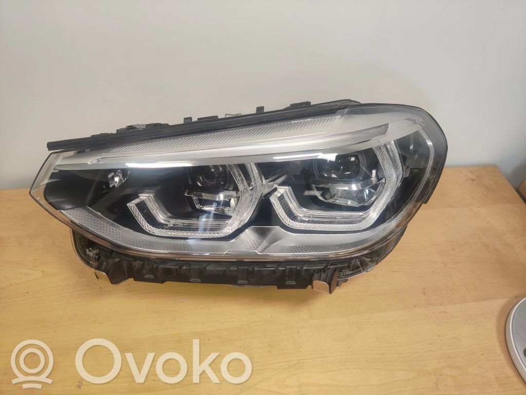 BMW X3 G01 Lampa przednia 