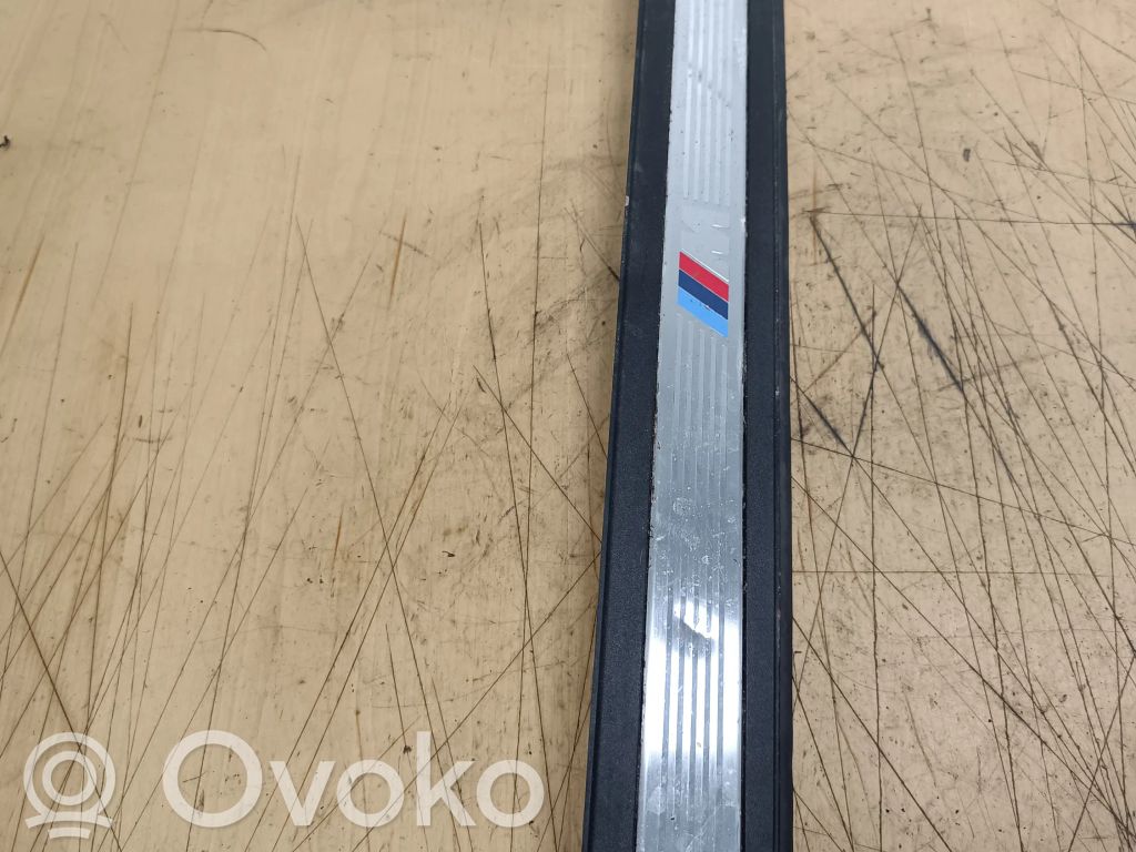 BMW 5 F10 F11 Priekinio slenksčio apdaila (vidinė) 