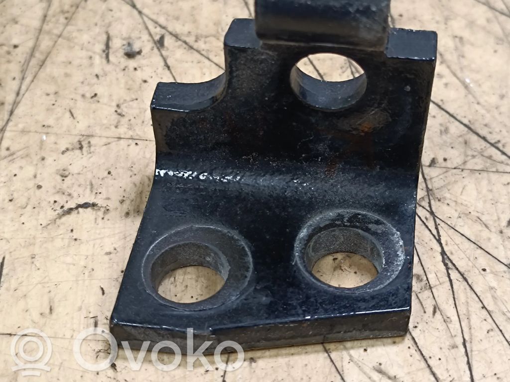 BMW X5 E53 Rear door upper hinge 