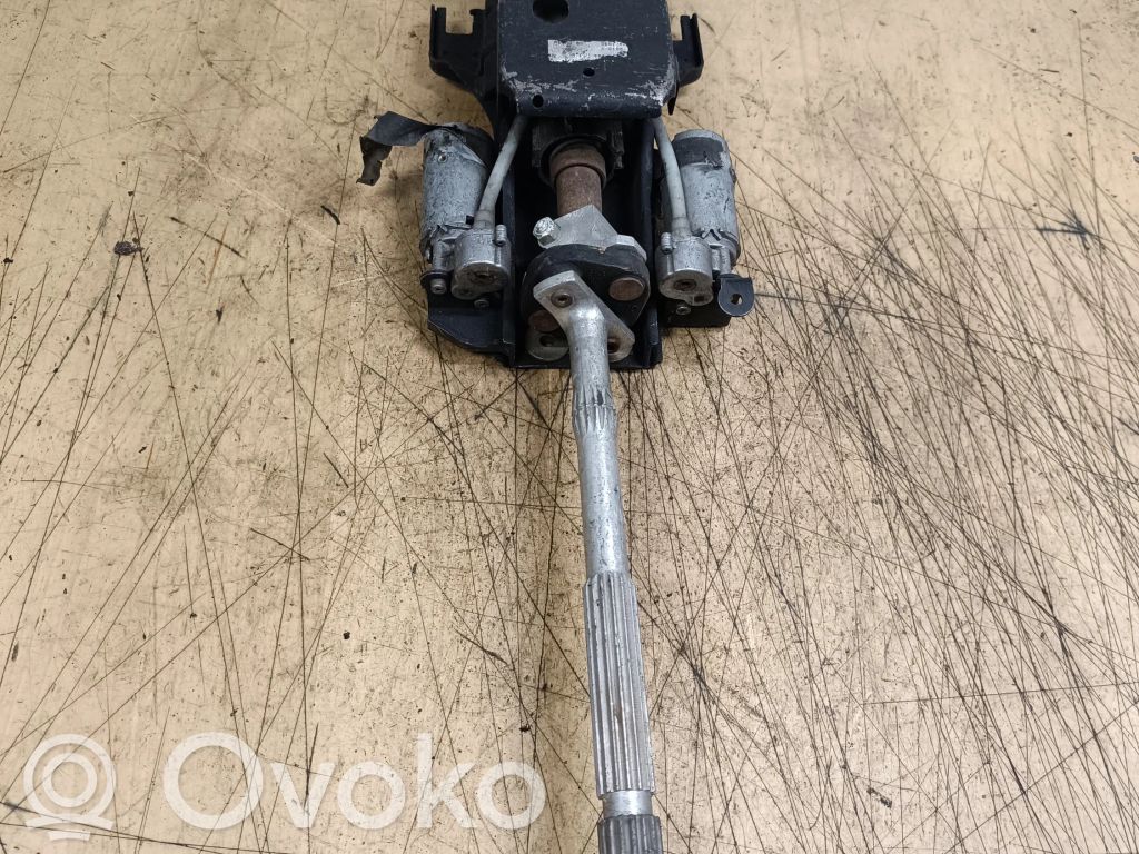 BMW 5 E39 Steering wheel axle 