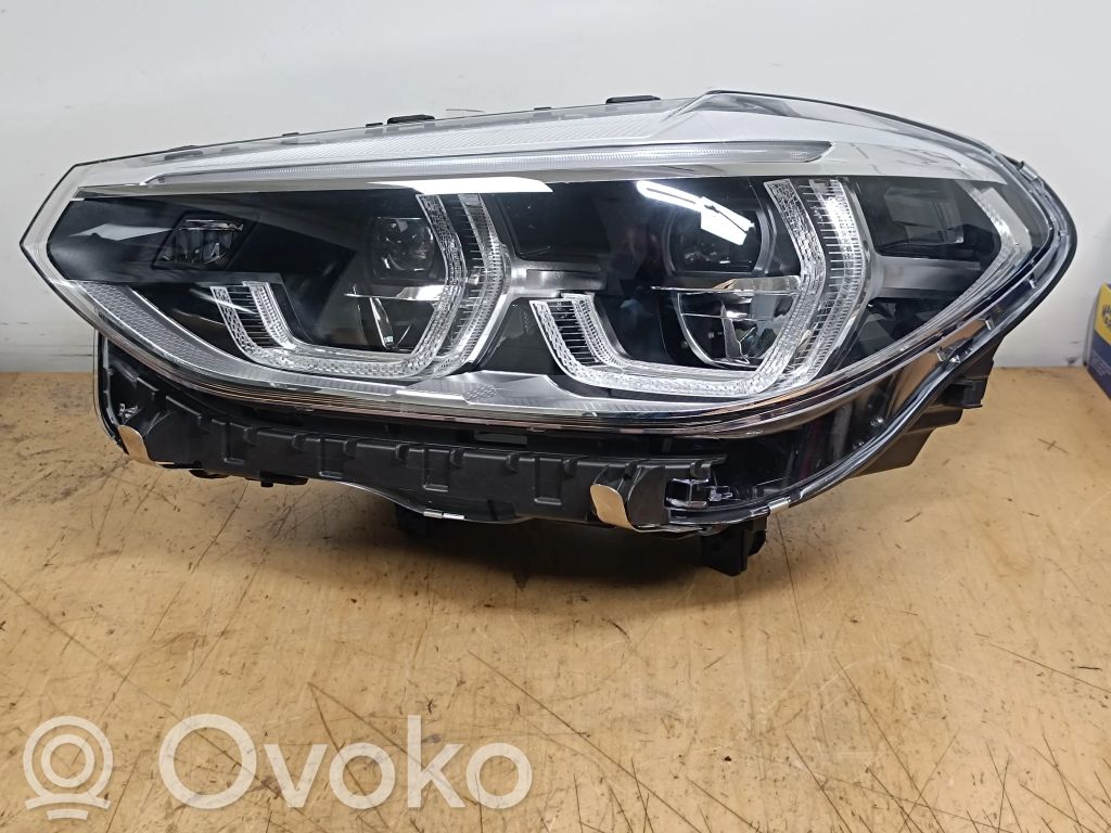 BMW X3 G01 Lampa przednia 