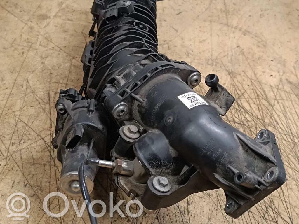 BMW 5 F10 F11 Intake manifold 