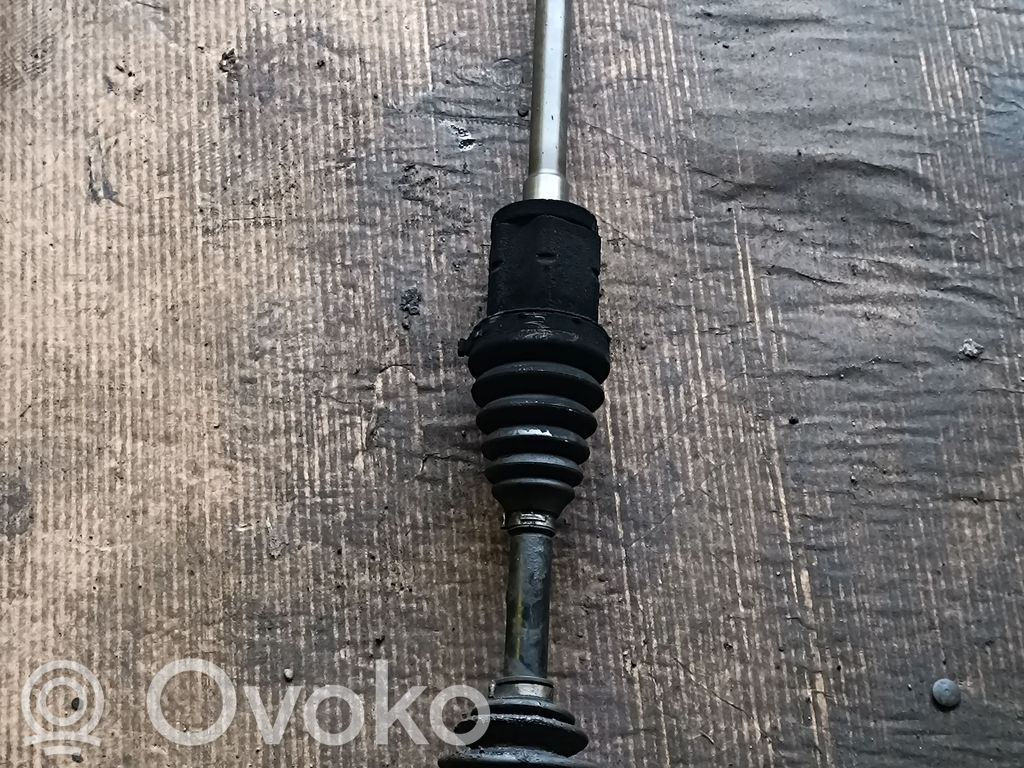 BMW X5 E53 Priekšējā pusass 