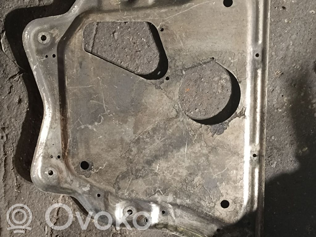 BMW X5 E70 Variklio dugno apsauga 