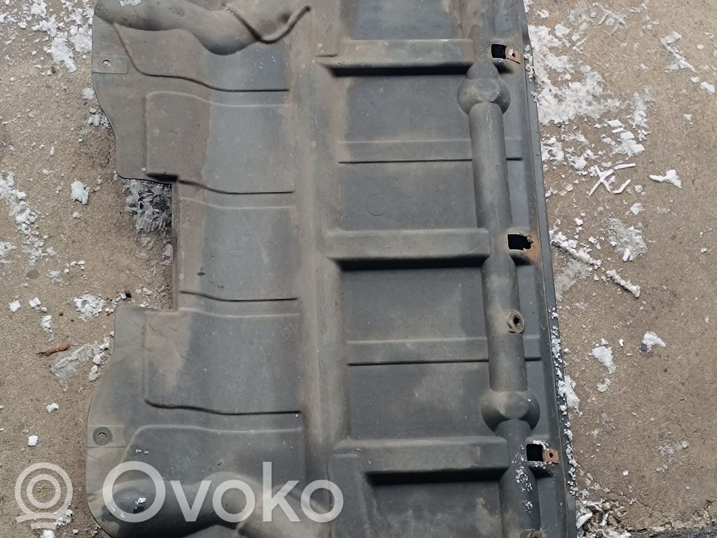 Engine splash shield/under tray   51718402436,8402436