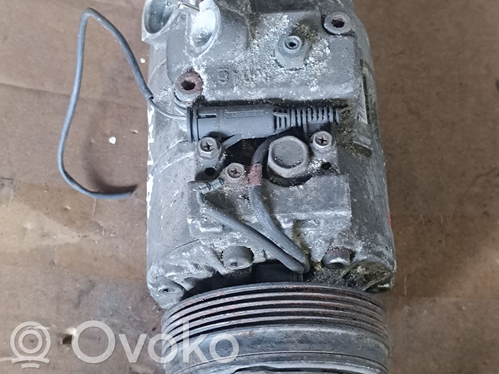 BMW 5 E39 Air conditioning (A/C) compressor (pump) 
