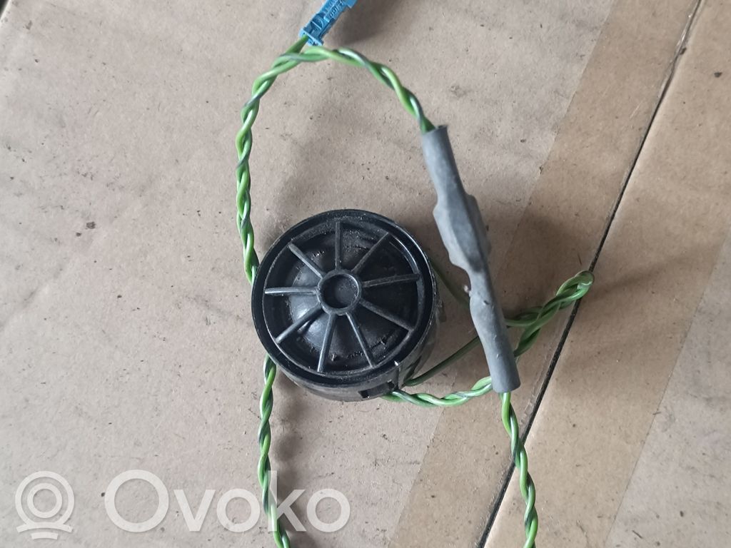 BMW 5 E60 E61 Etuoven diskanttikaiutin 