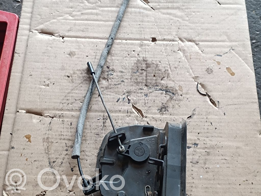 Takaoven lukko   8402501