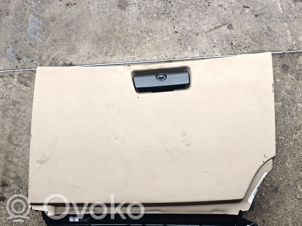 BMW X5 E53 Daiktadėžė 