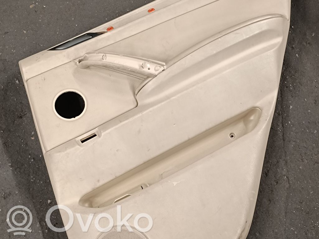 BMW X5 E53 Apšuvums aizmugurējām durvīm 