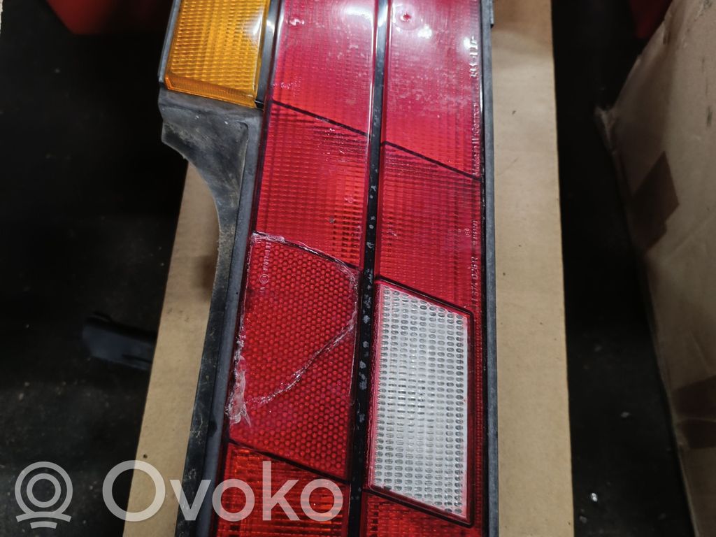 Rear/tail lights   7R0163203