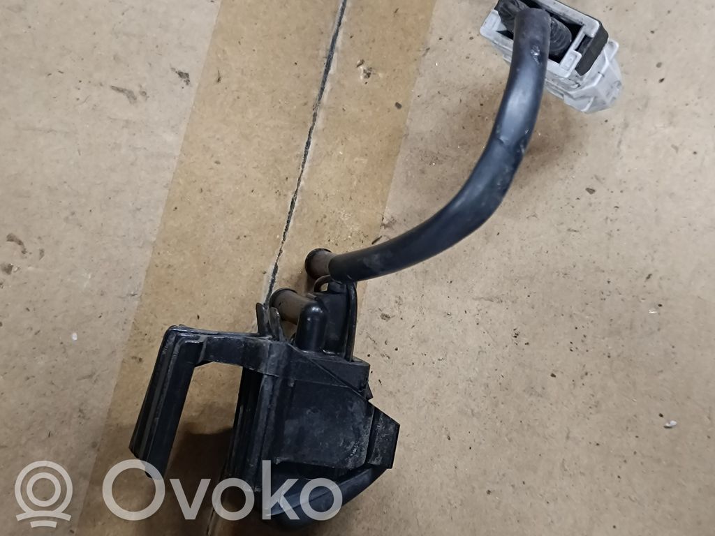 Windshield washer spray nozzle   12938350355,8350355