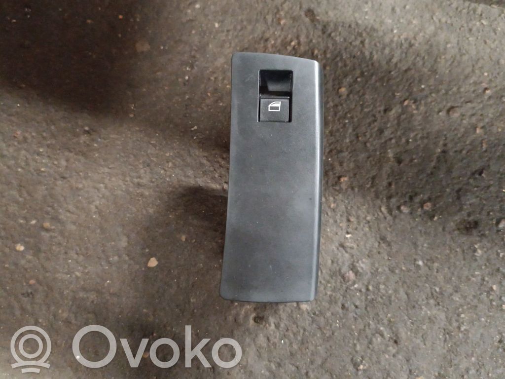 Electric window control switch   6944556
