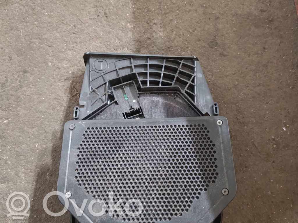 Enceinte subwoofer   4913631819