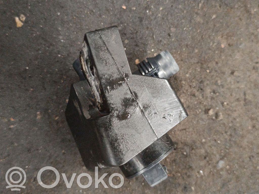 BMW X5 E53 Pompe à eau de liquide de refroidissement 