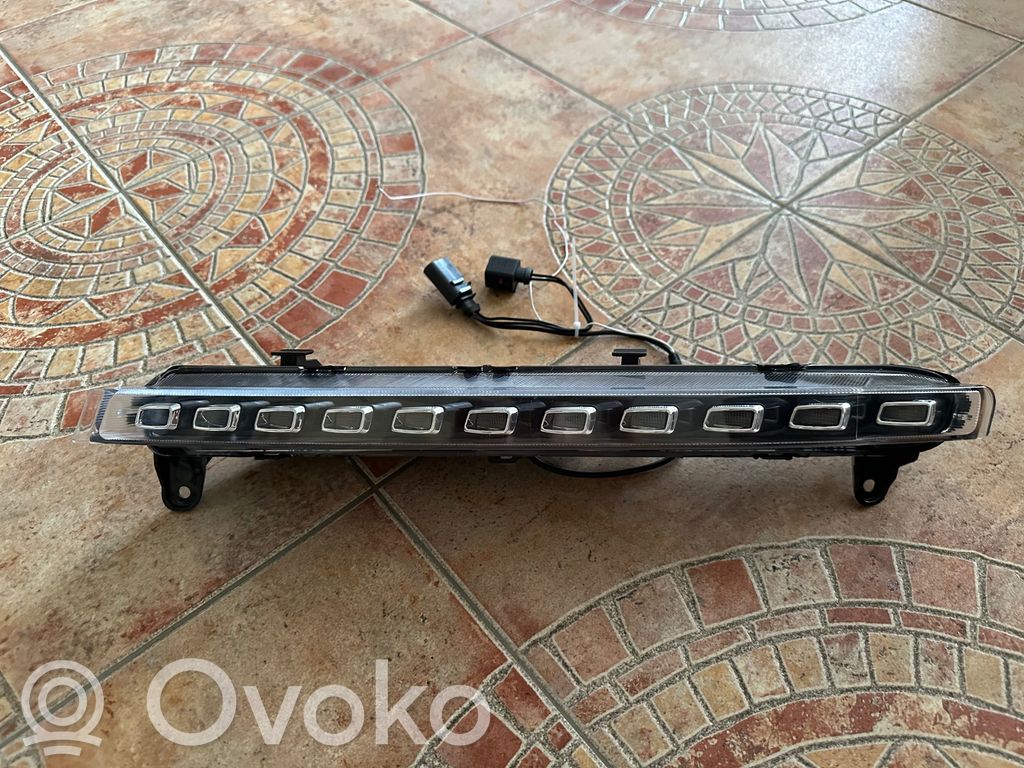 Audi Q7 4L Etusuuntavilkku 