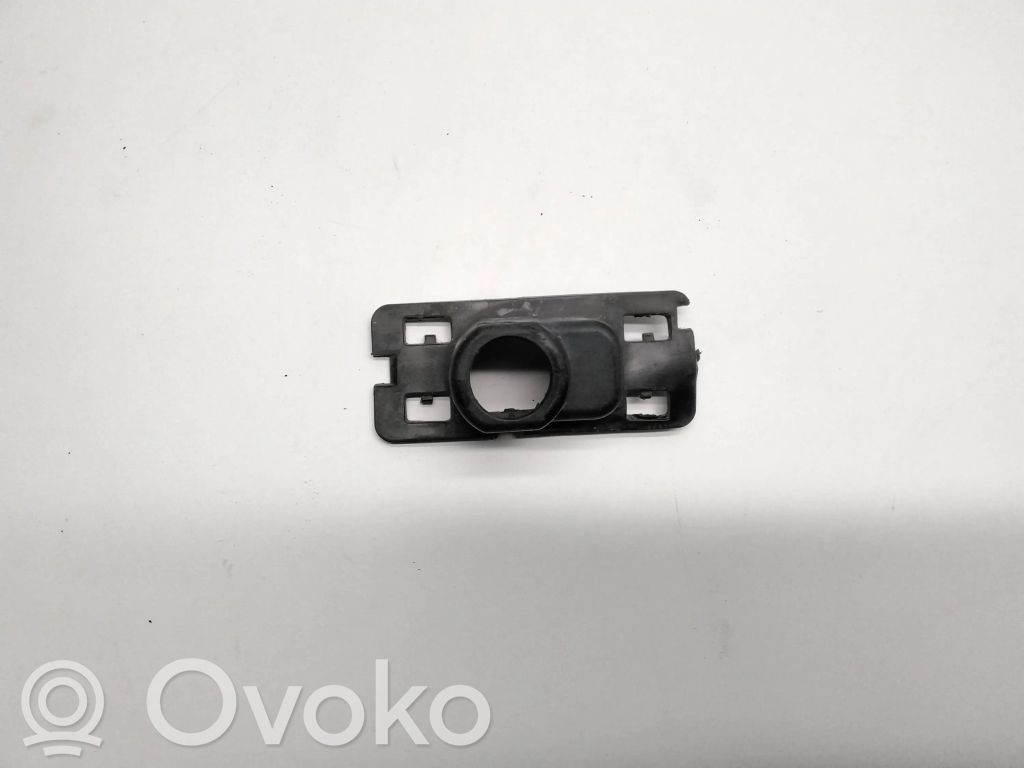 BMW X5 E70 Hintere Sensorhalterung Einparkhilfe Parktronic PDC 