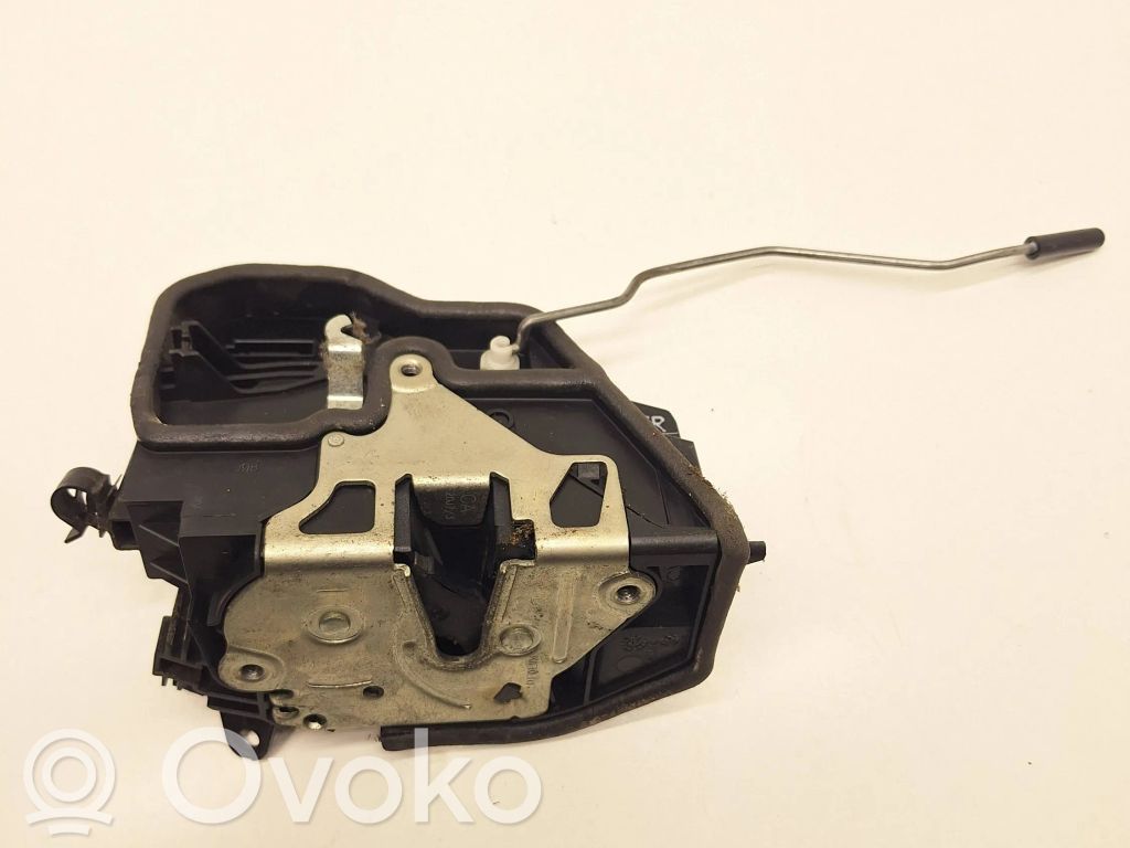 BMW X5 E70 Priekinė durų spyna 