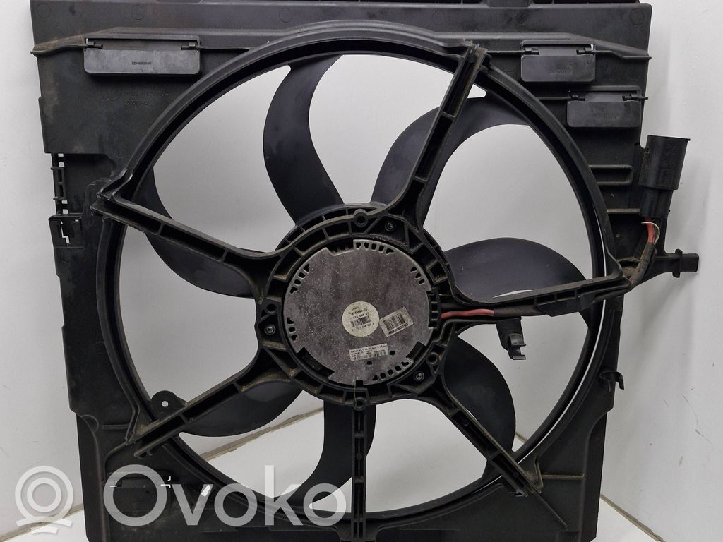 BMW X5 E70 Elektrisks radiatoru ventilators 