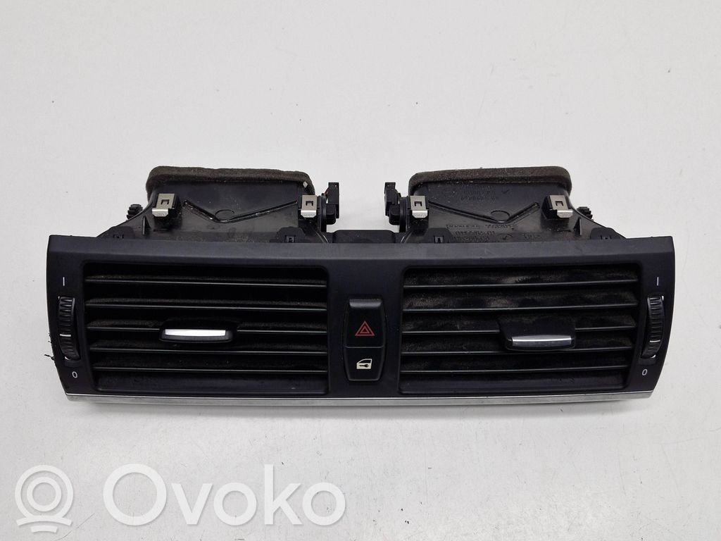 BMW X5 E70 Centrinės oro grotelės 