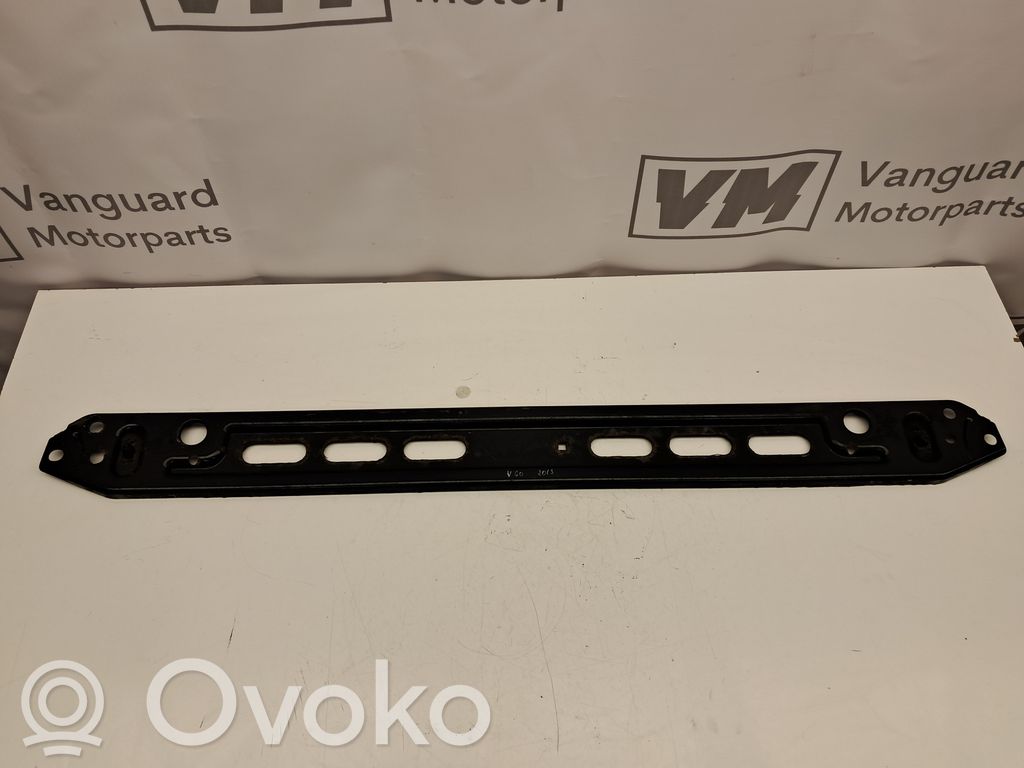 Volvo V60 Radiator mount bracket 