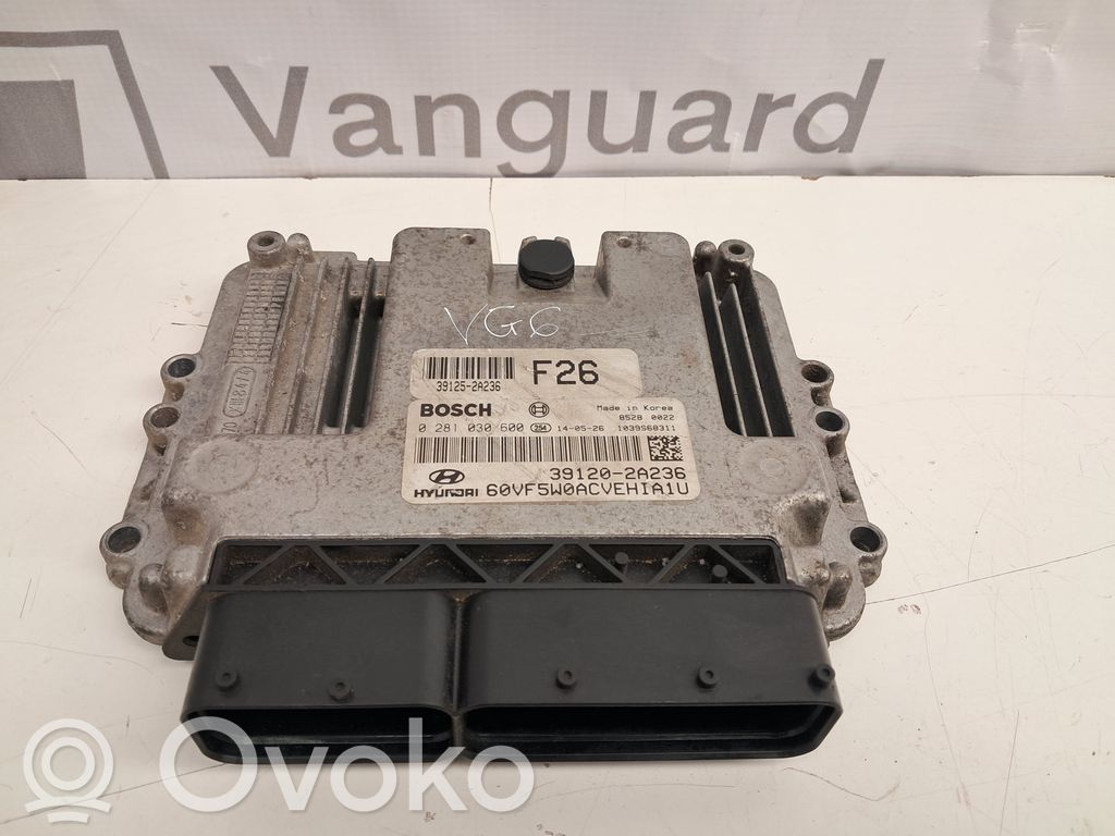 Hyundai i40 Engine control unit/module 