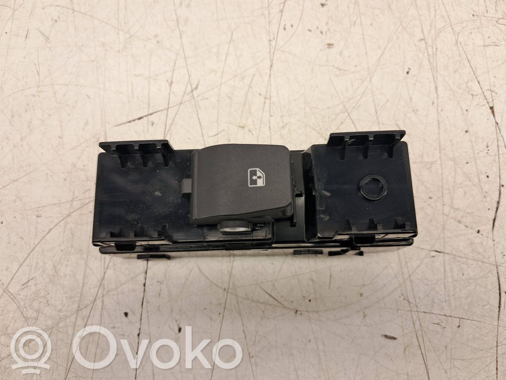 Hyundai i30 Electric window control switch 