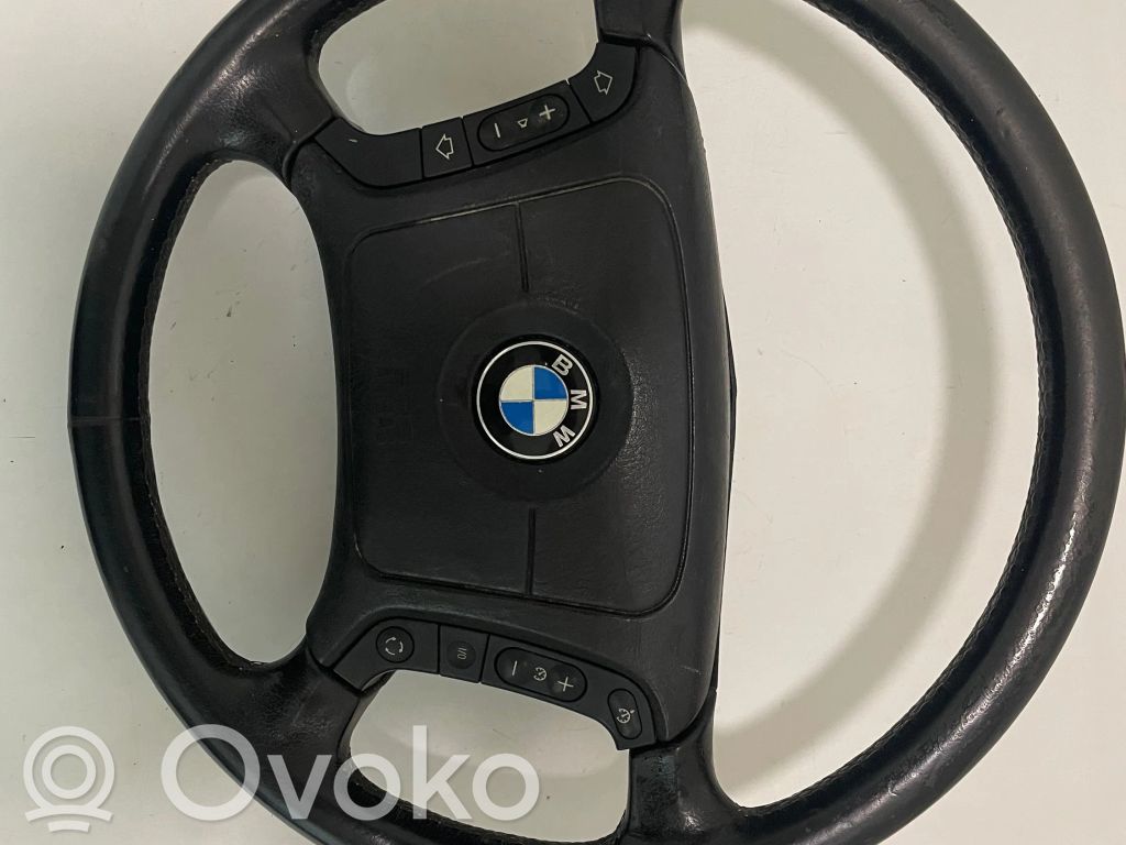 Ohjauspyörä   32341095633,32341095998,61316922854,61318363700