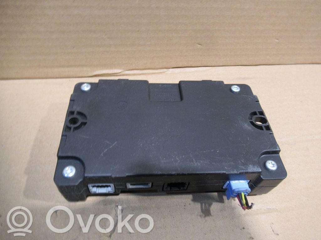 Renault Megane III Console centrale, commande de multimédia l'unité principale 