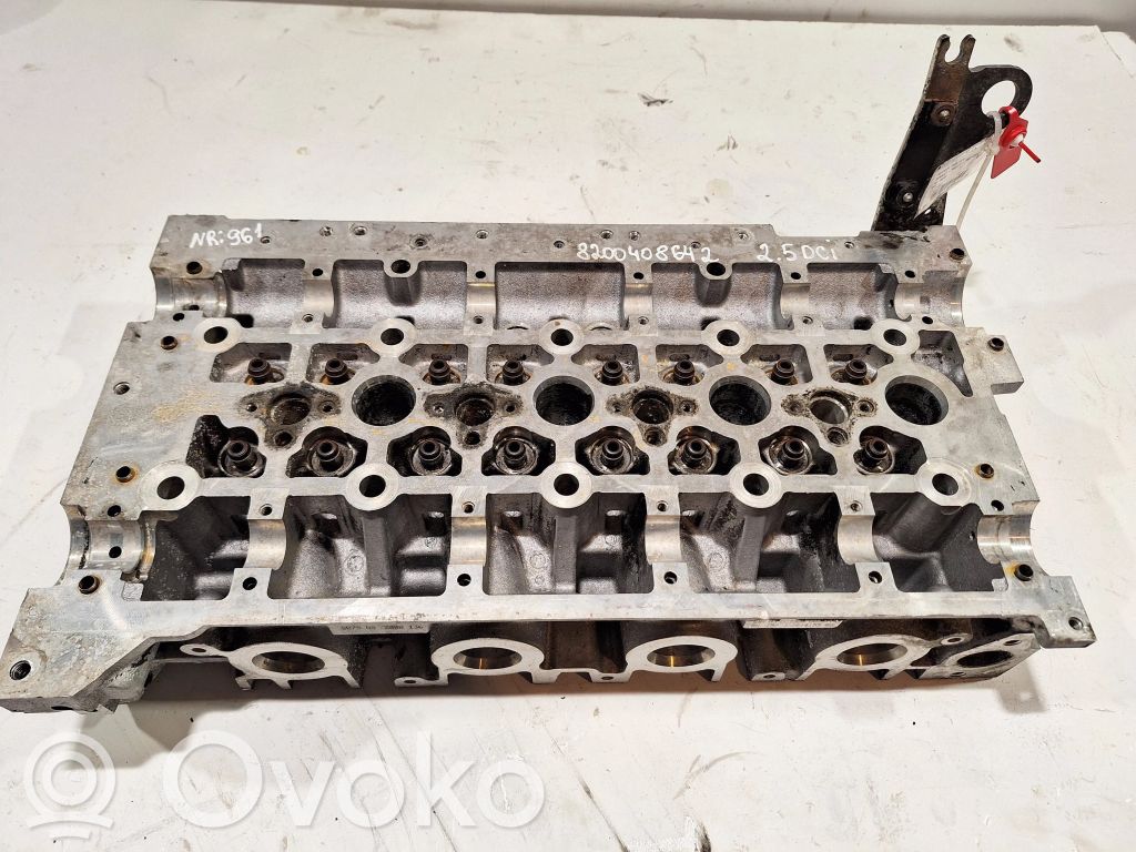 Renault Master II Engine head 