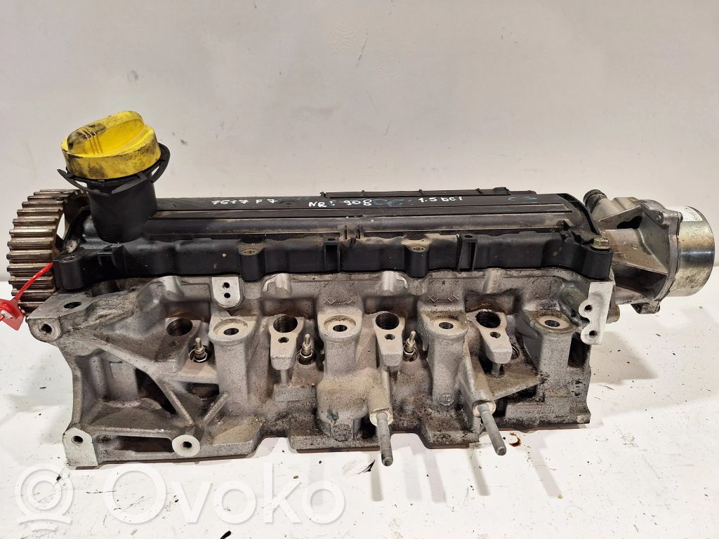 Renault Thalia I Engine head 
