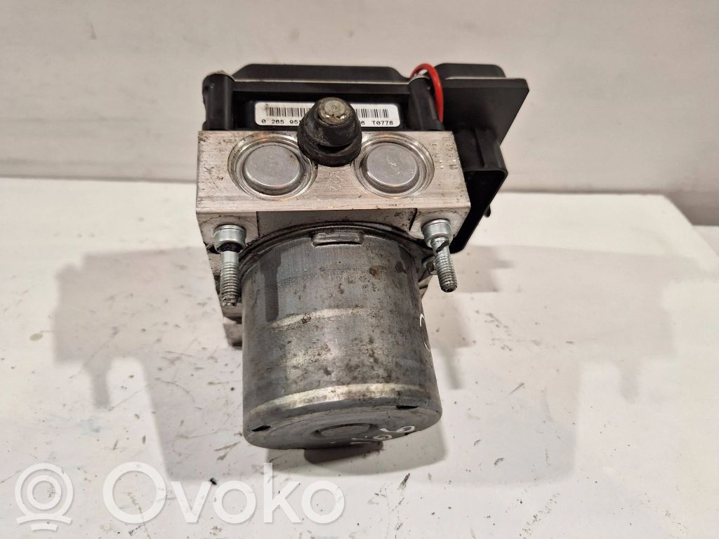 Dacia Duster ABS Pump 