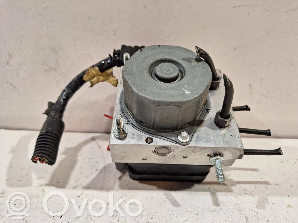 Renault Clio IV ABS bloks 