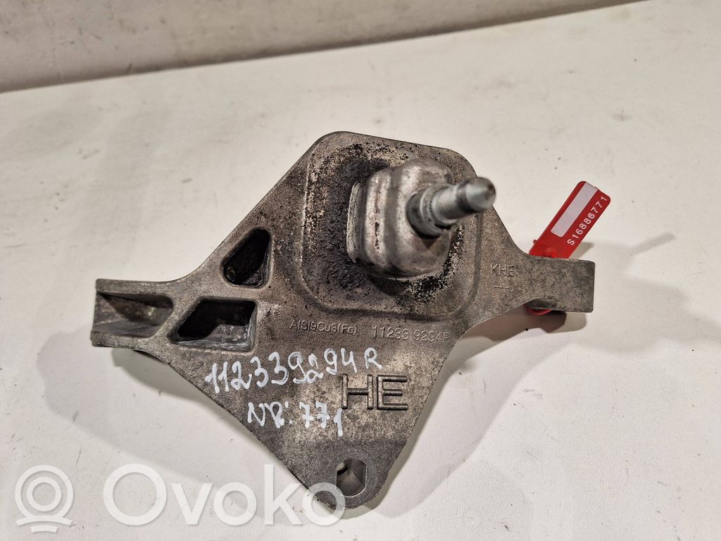 Renault Twingo III Gearbox mounting bracket 
