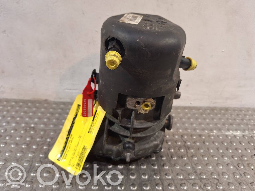 Citroen C5 Power steering pump 