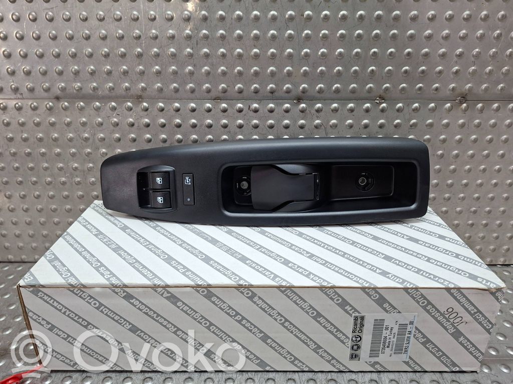 Fiat Doblo Electric window control switch 