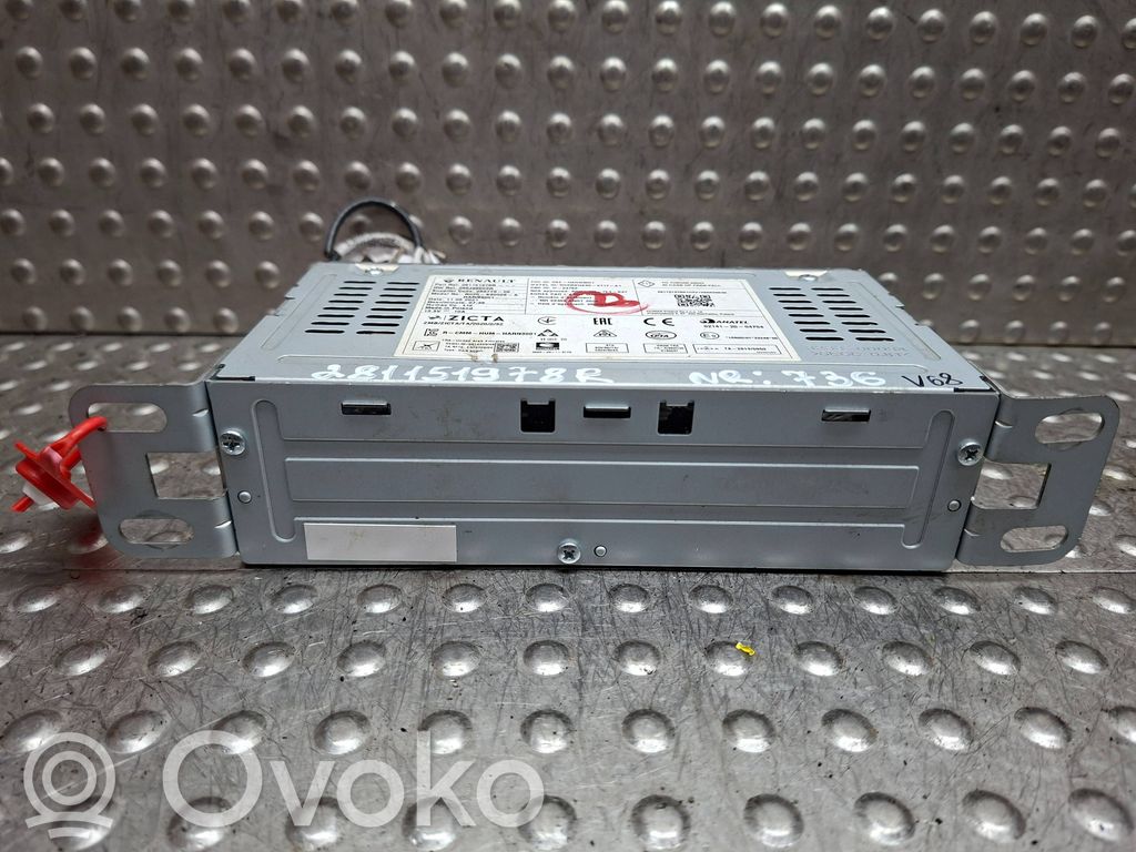 Panel / Radioodtwarzacz CD/DVD/GPS   S26282736,281151978R