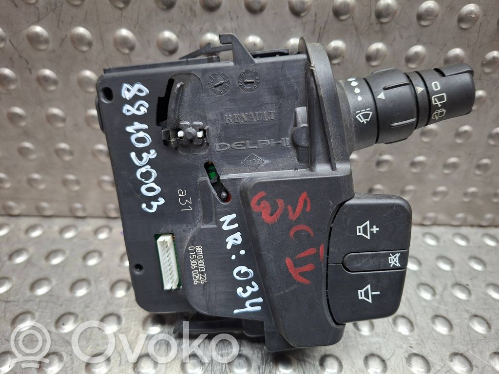 Renault Kangoo II Wiper control stalk 
