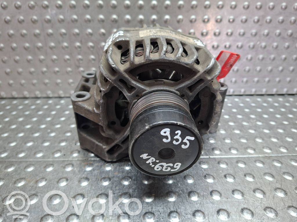 Opel Corsa D Ģenerators 