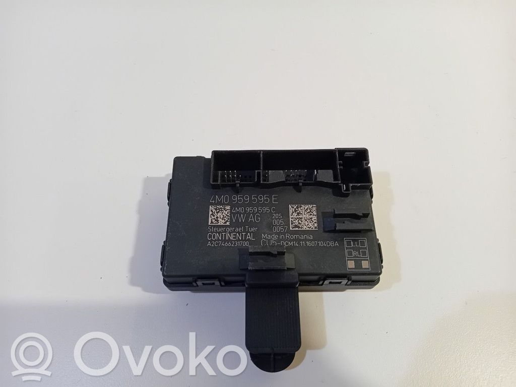 Audi Q7 4M Door central lock control unit/module 