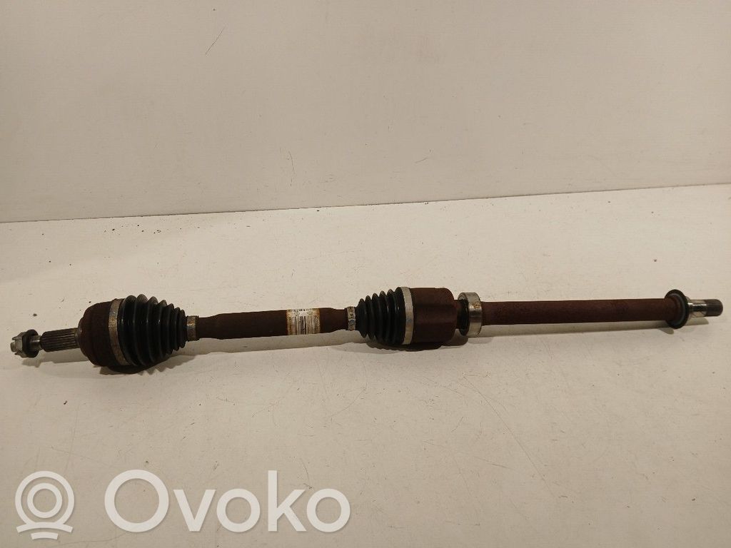 Renault Captur II Front driveshaft 