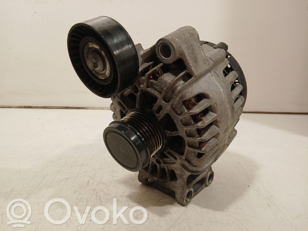 Volvo V40 Generatorius 