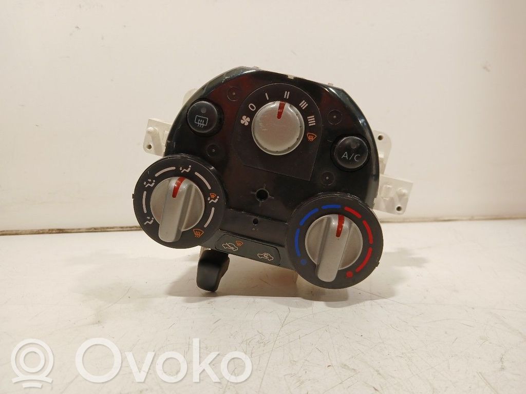 Nissan Note (E12) Climate control unit 