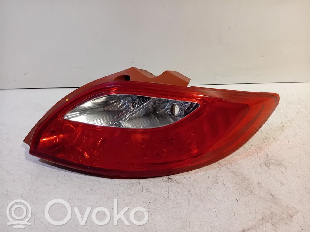 Mazda 2 Takavalot 