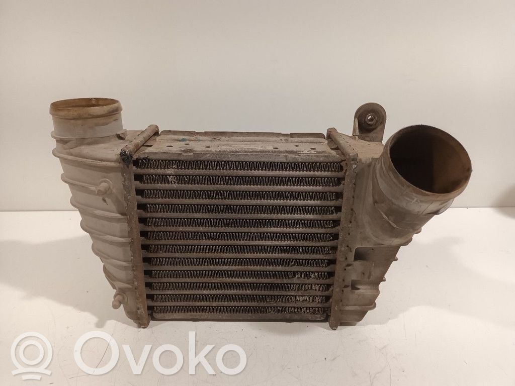Audi TT Mk1 Interkūlerio radiatorius 