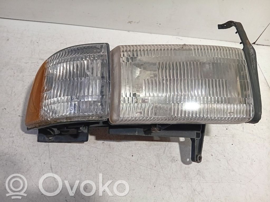 Dodge RAM 3500 DR Far 