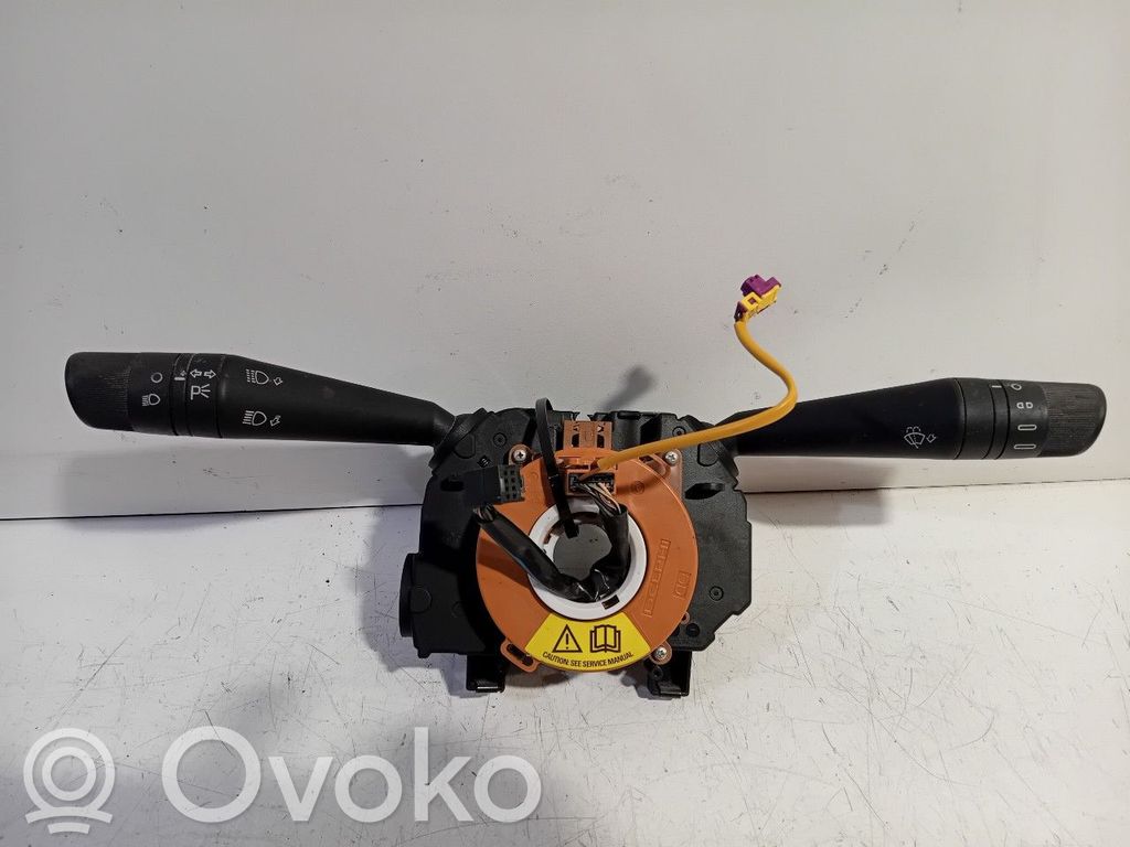 Fiat Doblo Interruptor/palanca de limpiador de luz de giro 