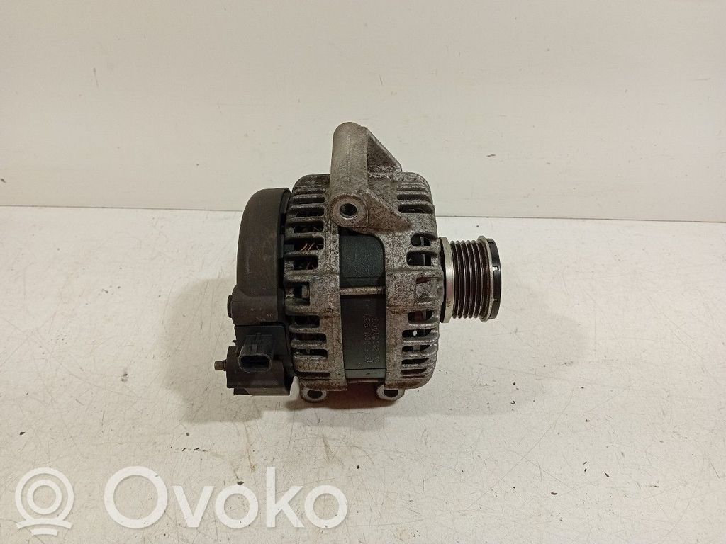 Opel Corsa E Generatorius 