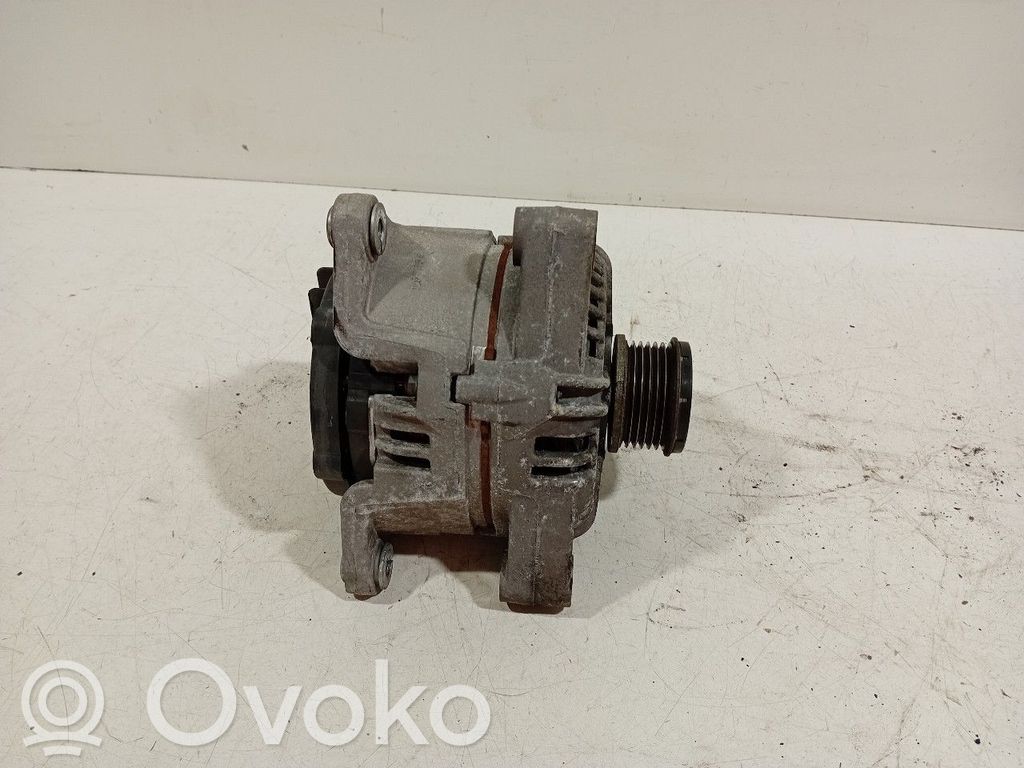 Opel Meriva B Ģenerators 