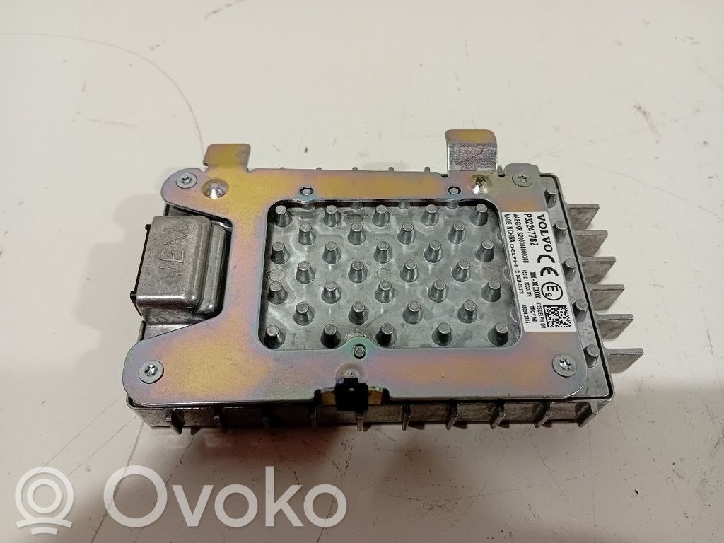 Volvo XC40 USB interface control unit module 